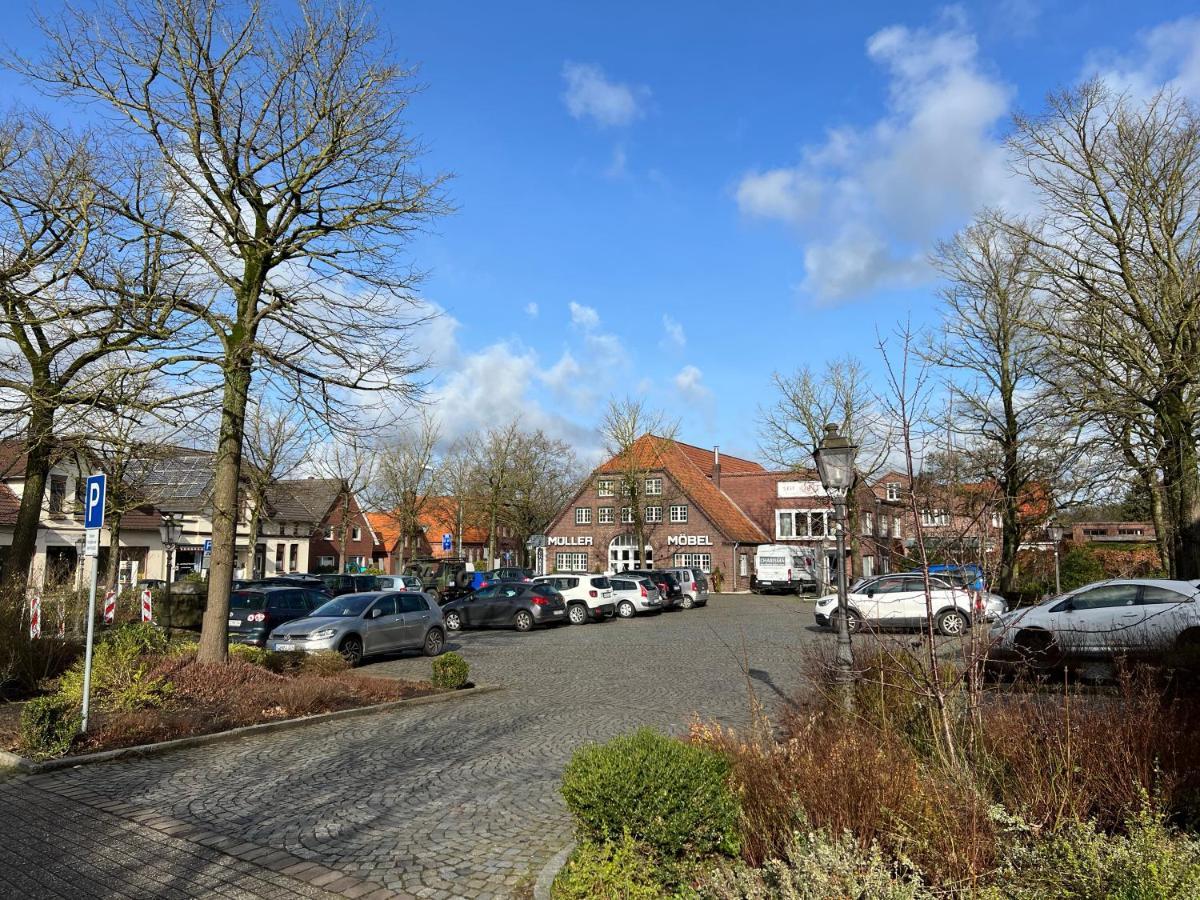 Luxus Lindenhof Apartments -Ferienwohnungen In Friesland An Der Nordsee Am Naturschutzgebiet Urwald Neuenburg  Oda fotoğraf