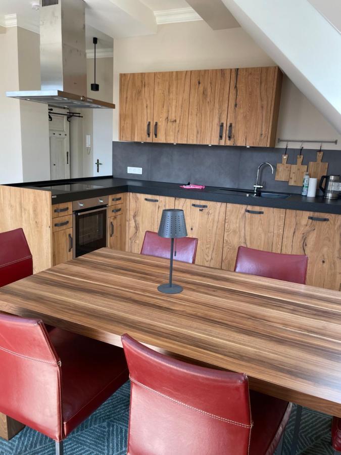 Luxus Lindenhof Apartments -Ferienwohnungen In Friesland An Der Nordsee Am Naturschutzgebiet Urwald Neuenburg  Dış mekan fotoğraf